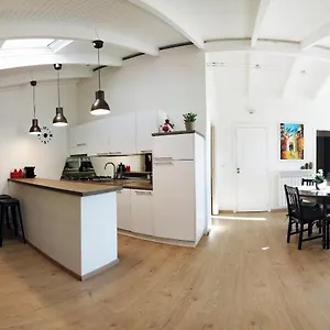 la-casetta-di-vale.hotelitalianriviera.com/